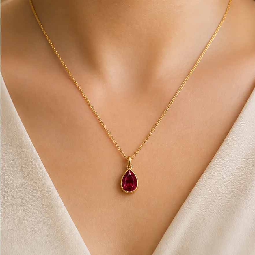 Dây chuyền Ruby RB01-N - ảnh sử dụng thực tế
