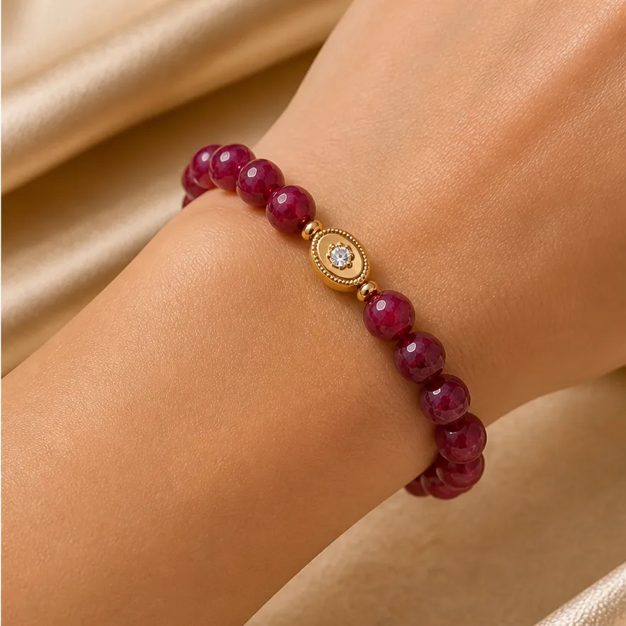 Vòng tay Ruby RB04 Hạt giác - ảnh sử dụng thực tế